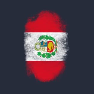 Peru Flag Souvenir - Distressed Peruvian Design T-Shirt