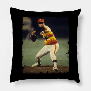 Nolan Ryan Making Him The First Pillow