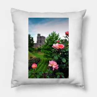 Windsor Castle Berkshire England Pillow