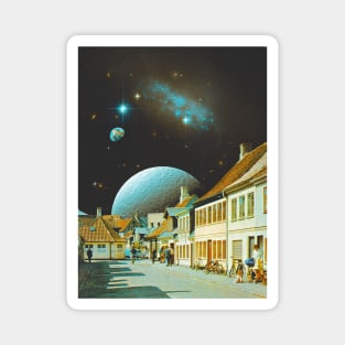 Vila Estrela - Space Collage, Retro Futurism, Sci-Fi Magnet