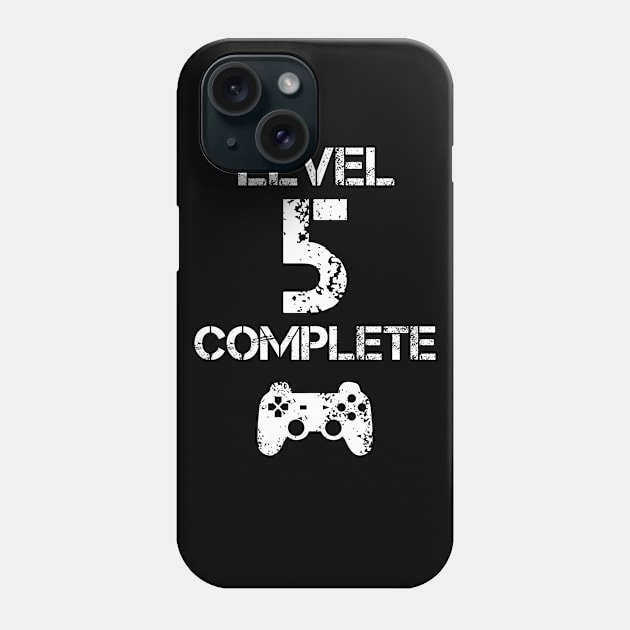 Level 5 Complete T-Shirt - Celebrate 5th Wedding - Gift Phone Case by Ilyashop