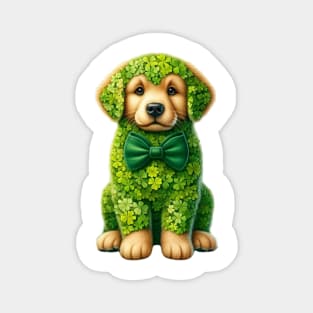 Clover Golden Retriever Dog St Patricks Day Magnet