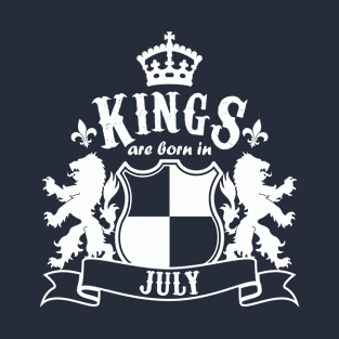 Kings are born in July T-Shirt