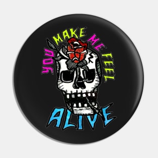 SKULL ALIVE Pin