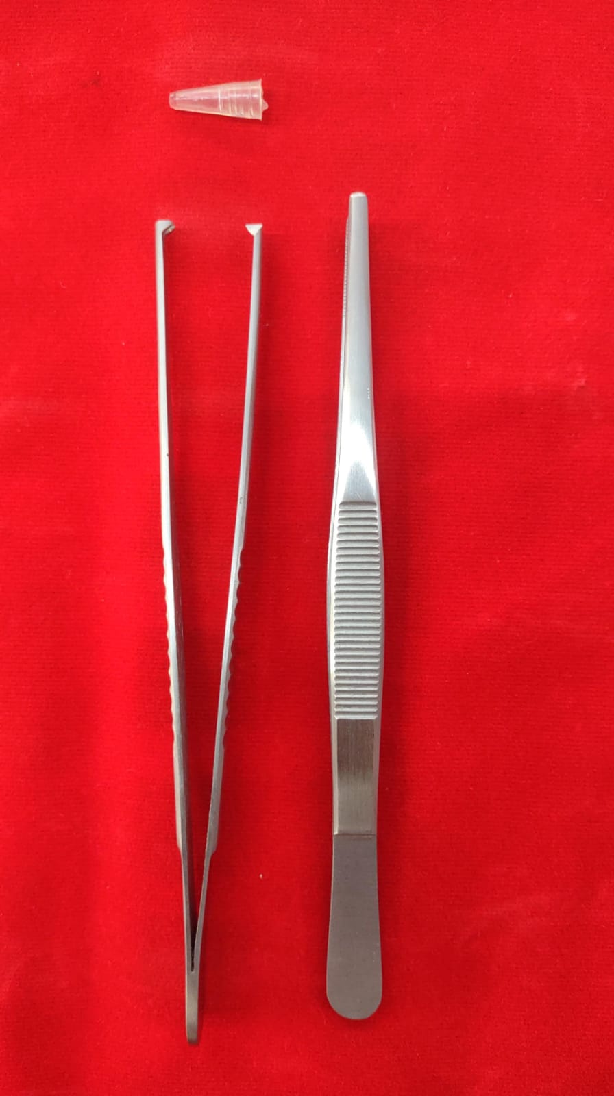 DISSECTING FORCEPS