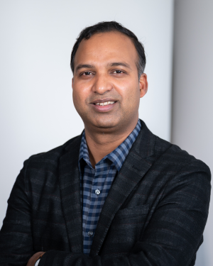 Vibhuti Sinha - Headshot 300x375.png