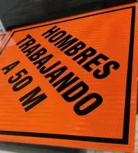 Senales para obras con lamina tipo IV y panel sustrato de aluminio 4mm