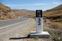 Hito kilometrico instalados en zona rural