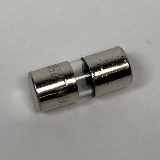 Ancor 20 Amp AGA Glassikring.