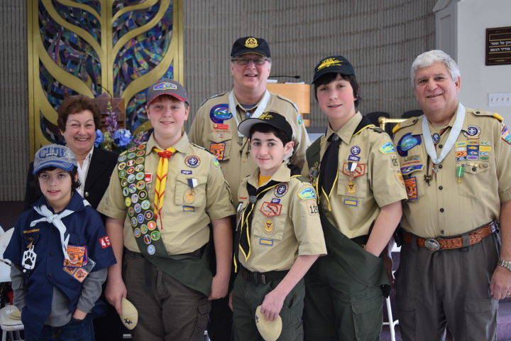 Scout Uniform and Badges – Crawley District Scouts