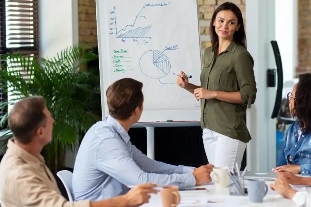 "¡Participa en el Programa Enlace+ 2024 del Tec de Monterrey y Potencia el Crecimiento de tu Empresa