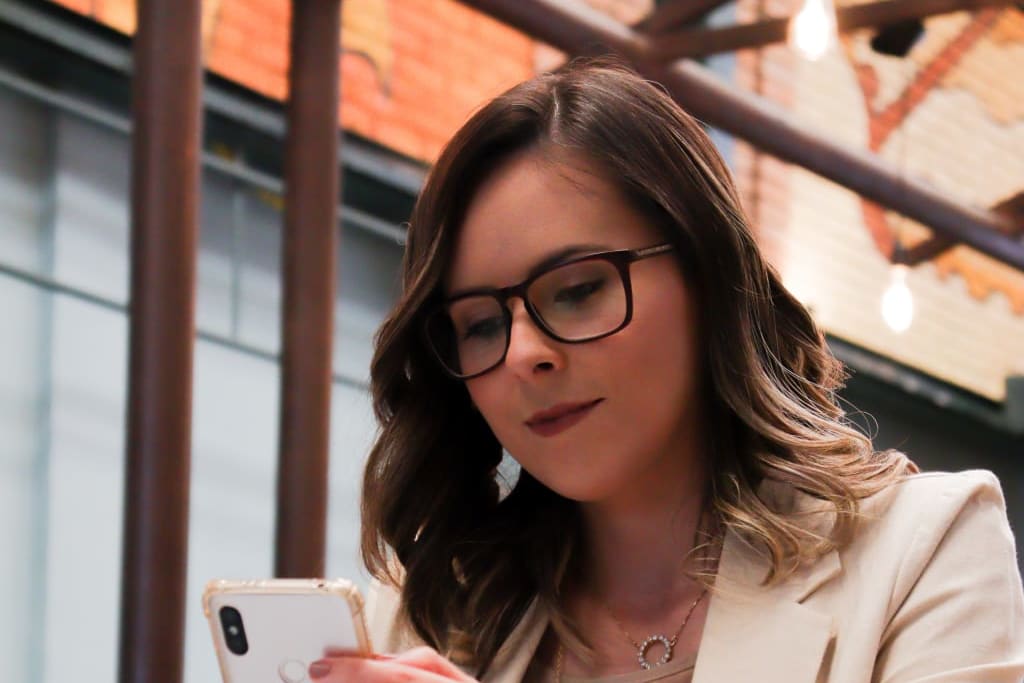 ¿Tienes habilidades de atención al cliente y estás en busca de chamba?, ¡esto te interesa, sigue leyendo!