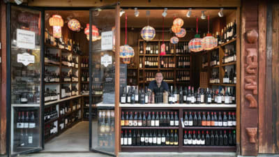 Comercio al por mayor de vinos y licores