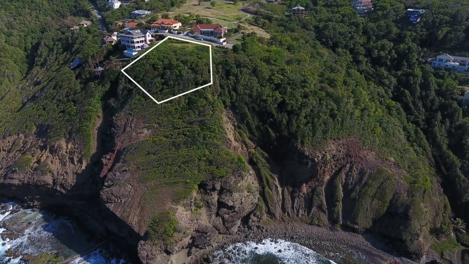 Aerial Shot of the boundary of Mount Hardy Land No 452 