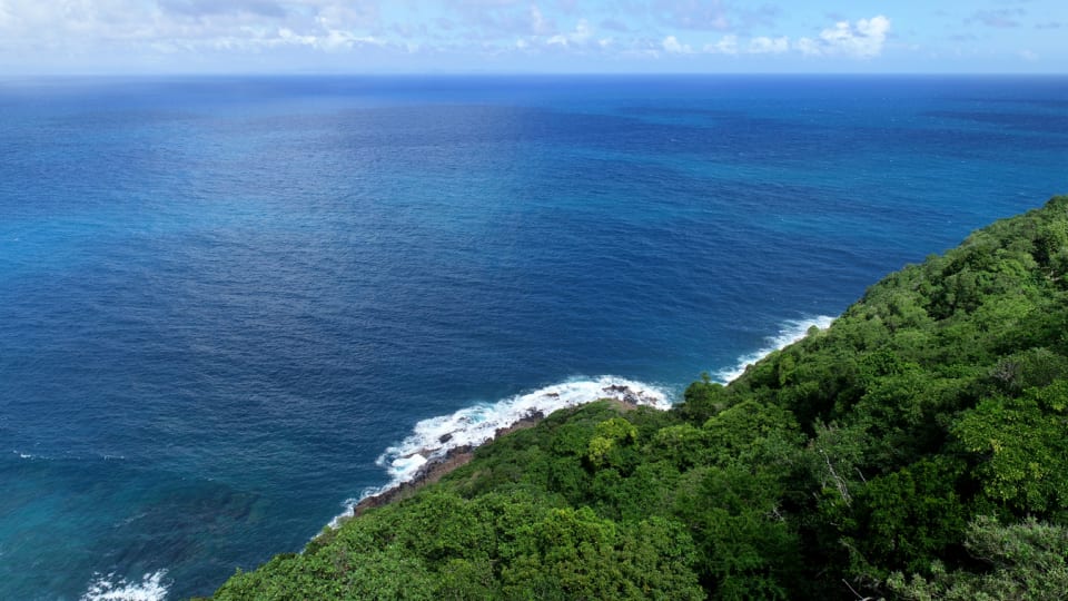 north facing orientation, views of Martinique & the channel & beautifully rugged topography. 