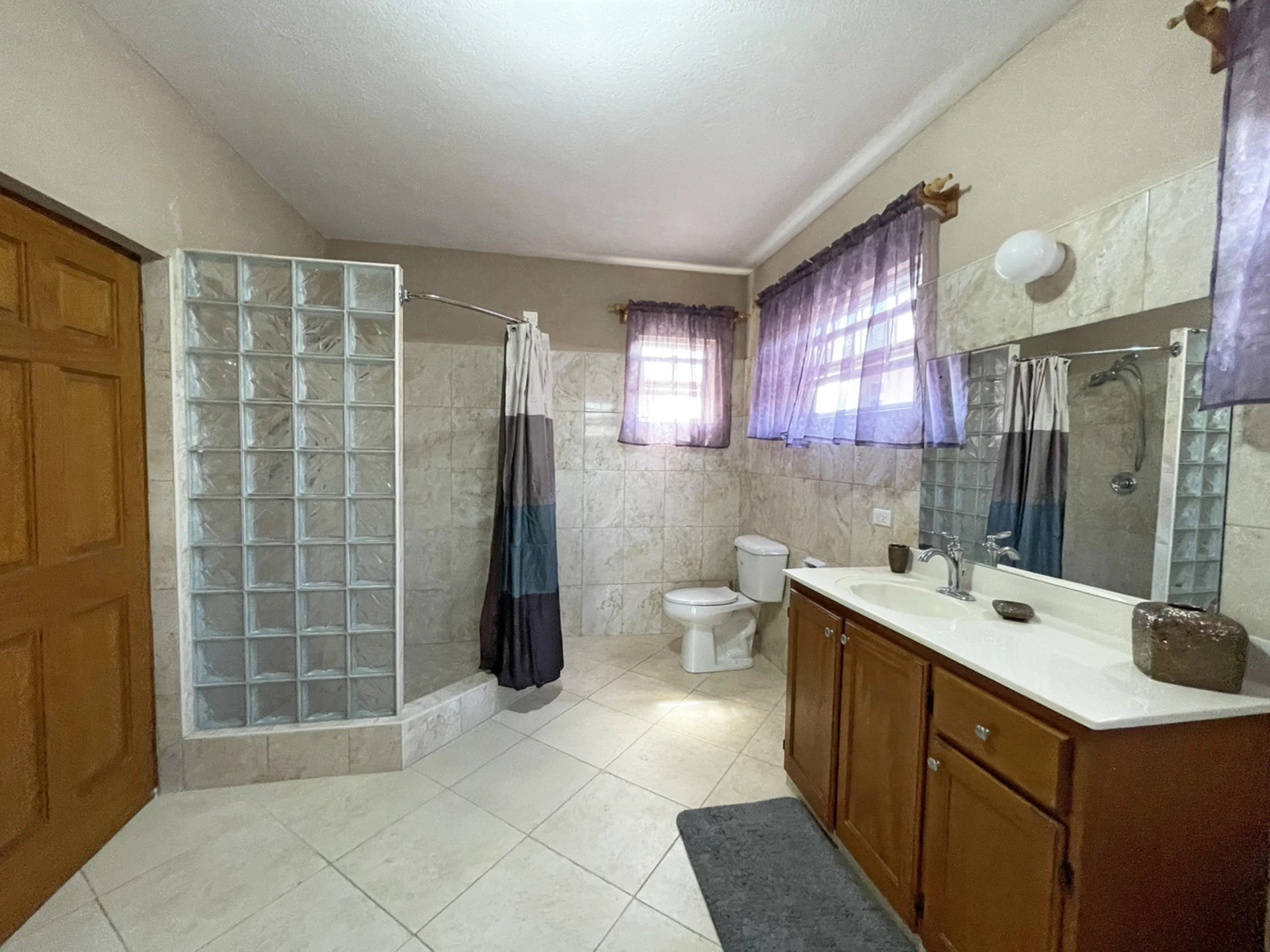 Primary Ensuite