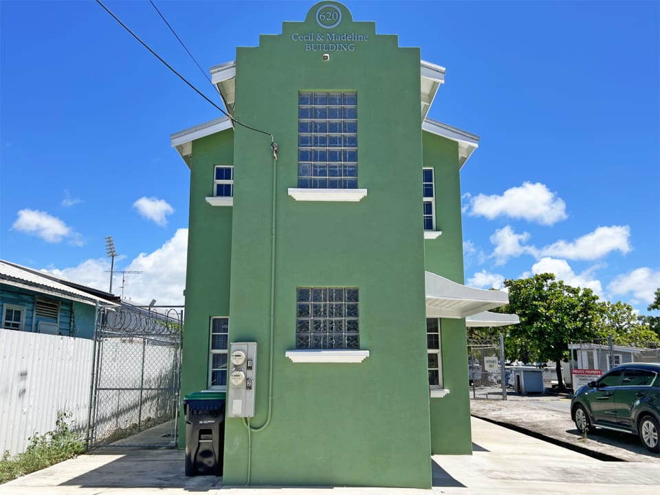 Front elevation to Cecil & Madeline Building