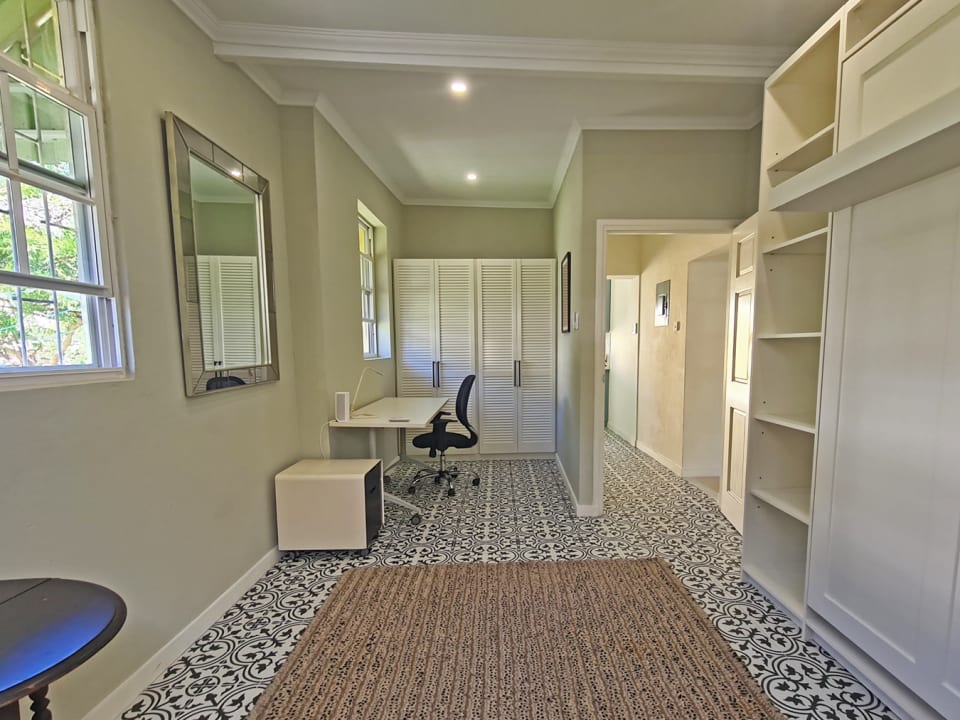 Home office or 3rd bedroom