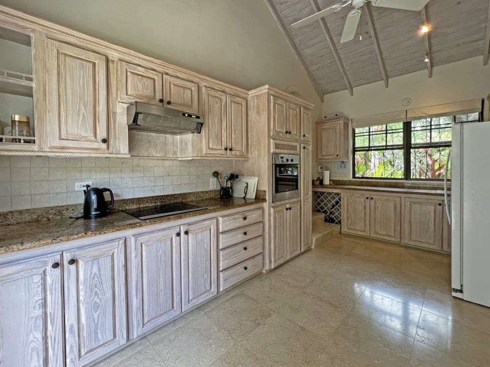 Spacious kitchen