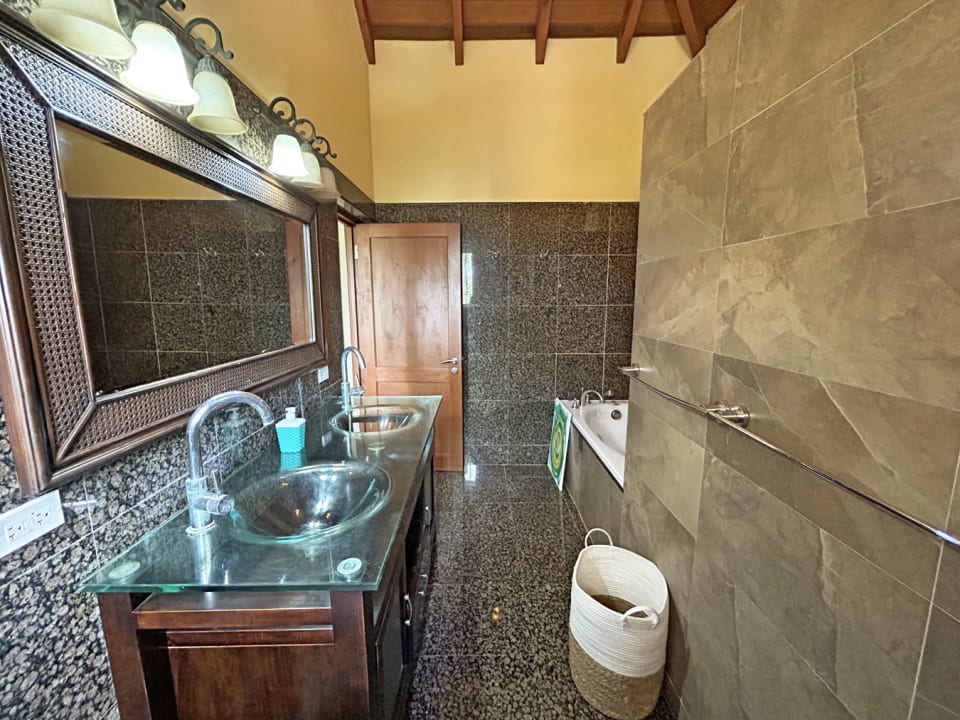 Main bathroom