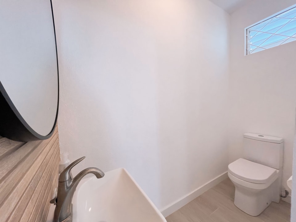 Powder room