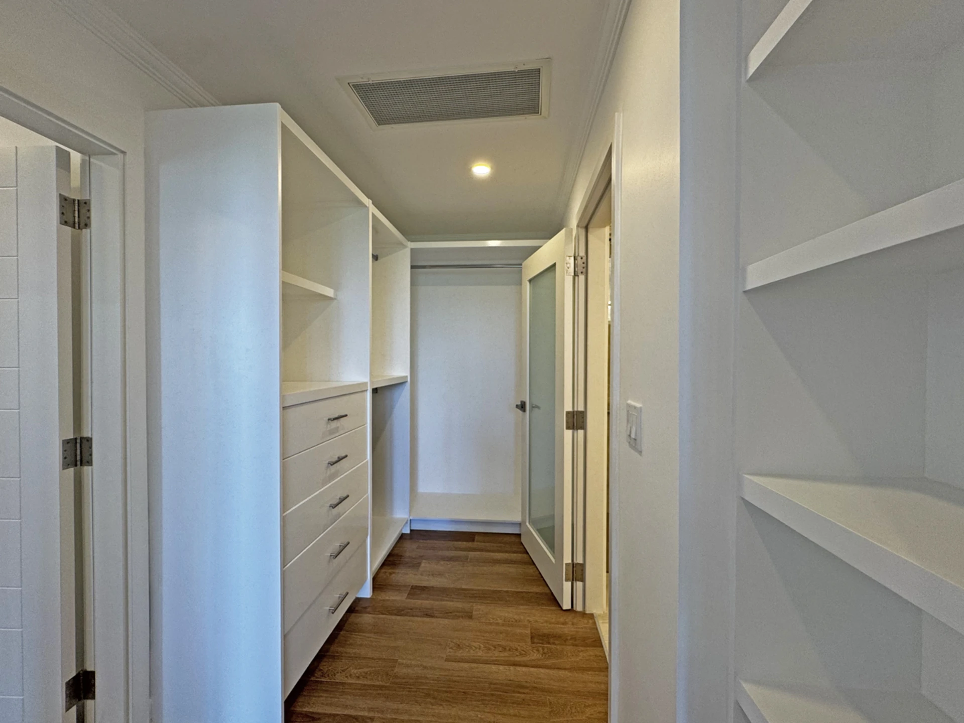 Walk-in closet