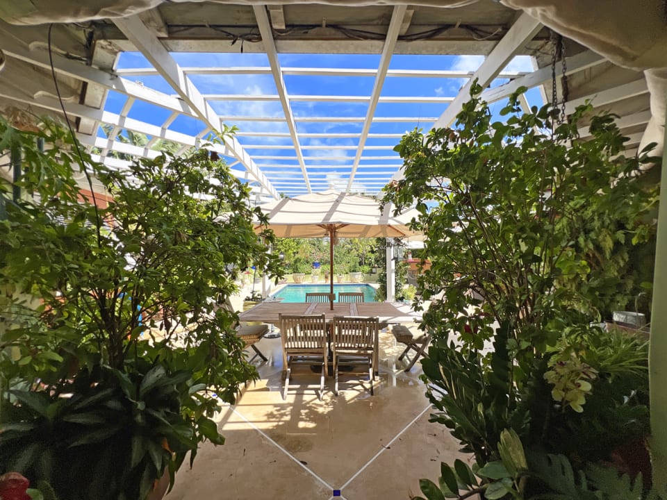 Private Pool Deck