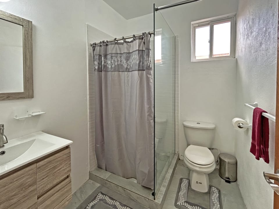 Bathroom - modern and fresh