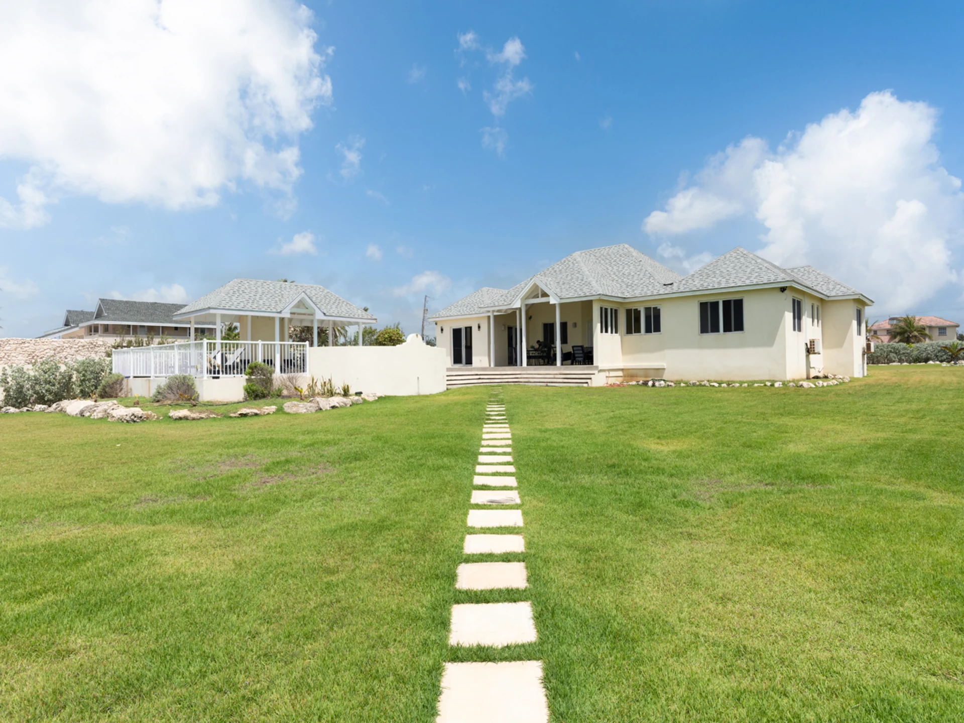 Expansive Grounds for Entertaining