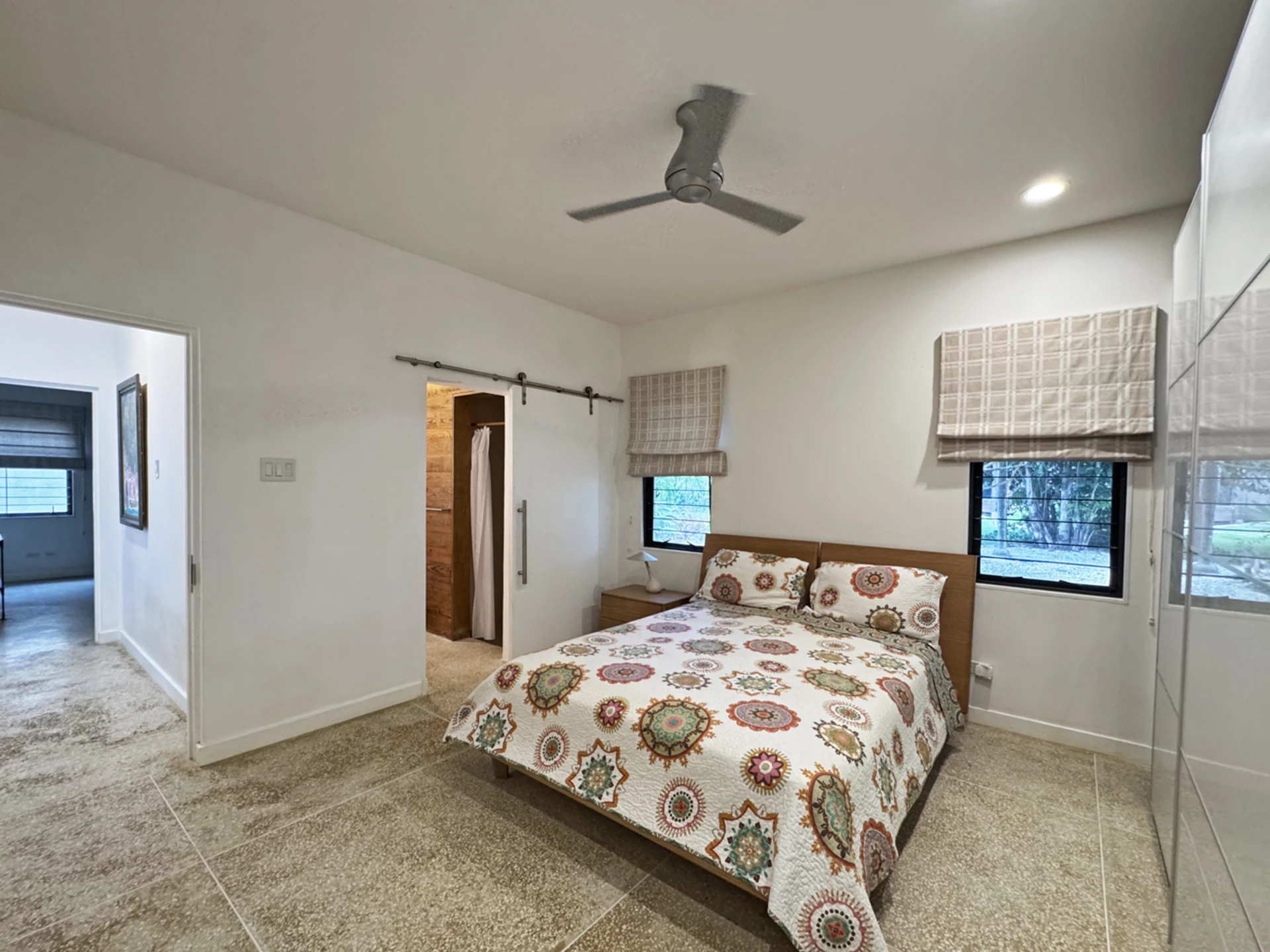 Guest bedroom 1