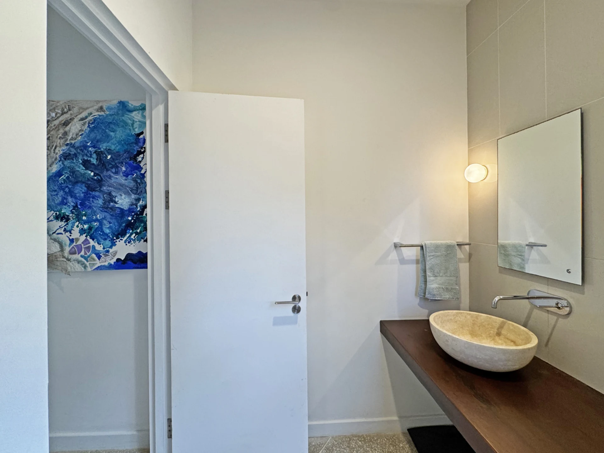 Powder room