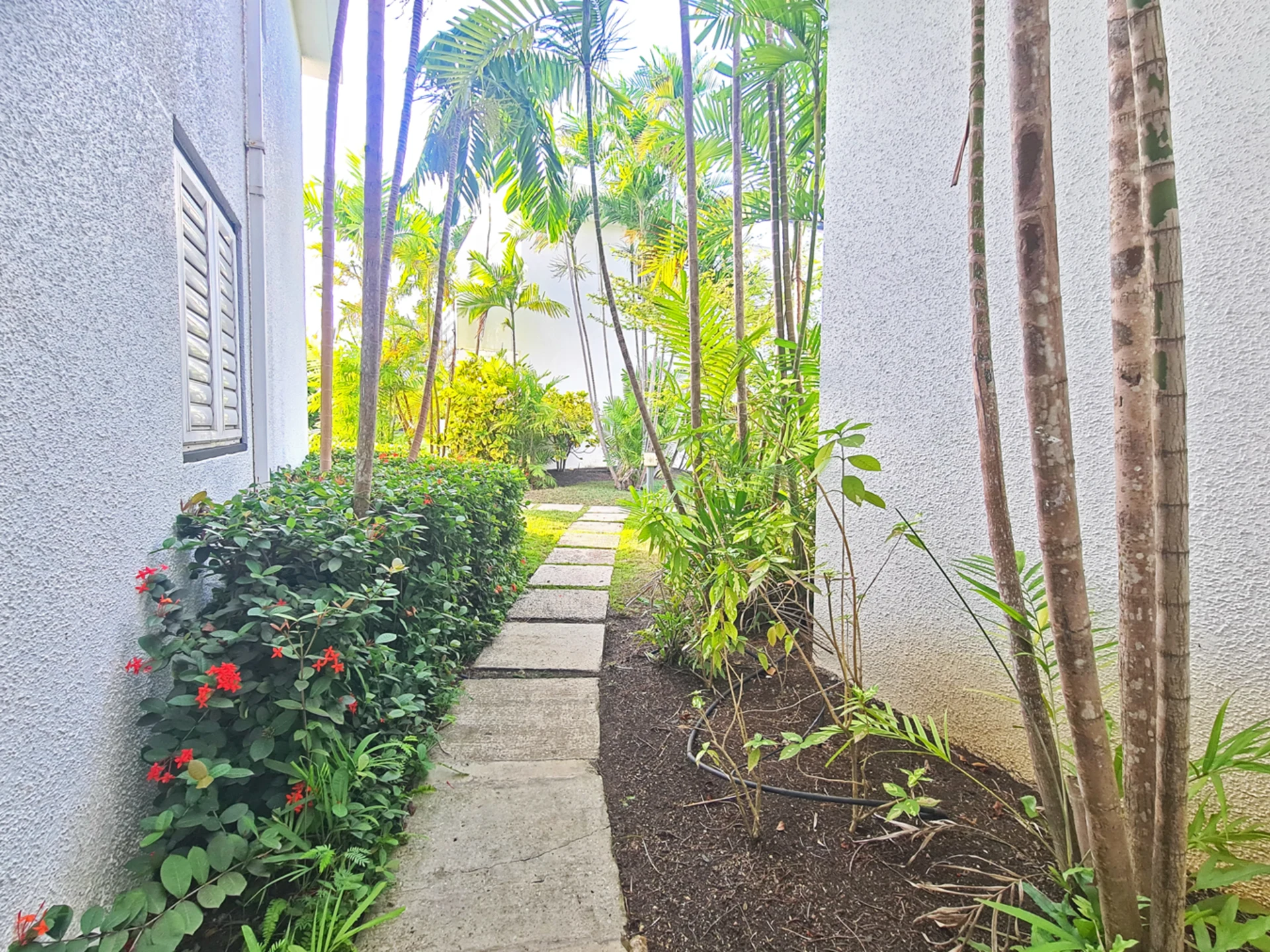 Entrance to property