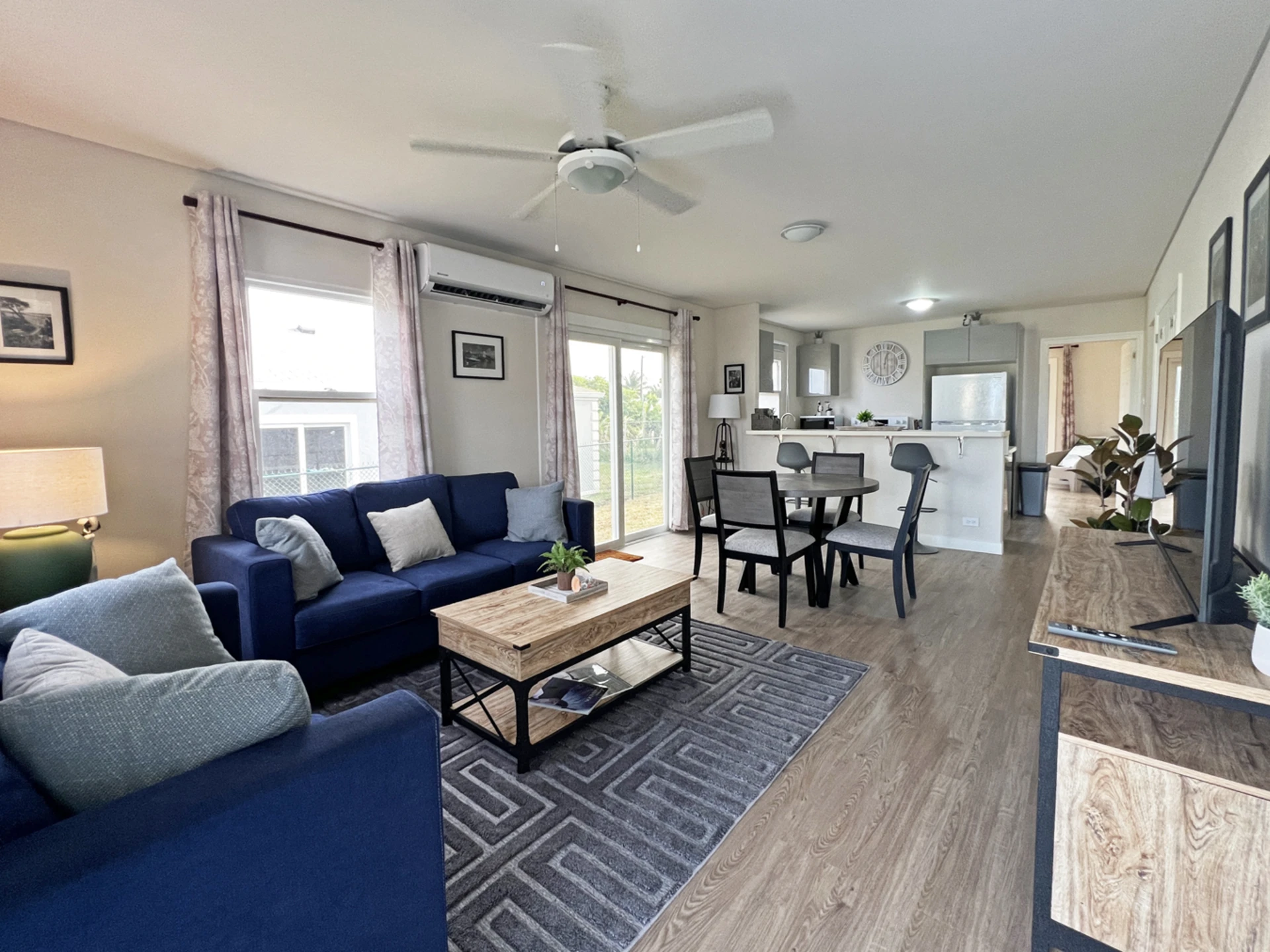 Bright, inviting, and perfect for both relaxing evenings and lively gatherings