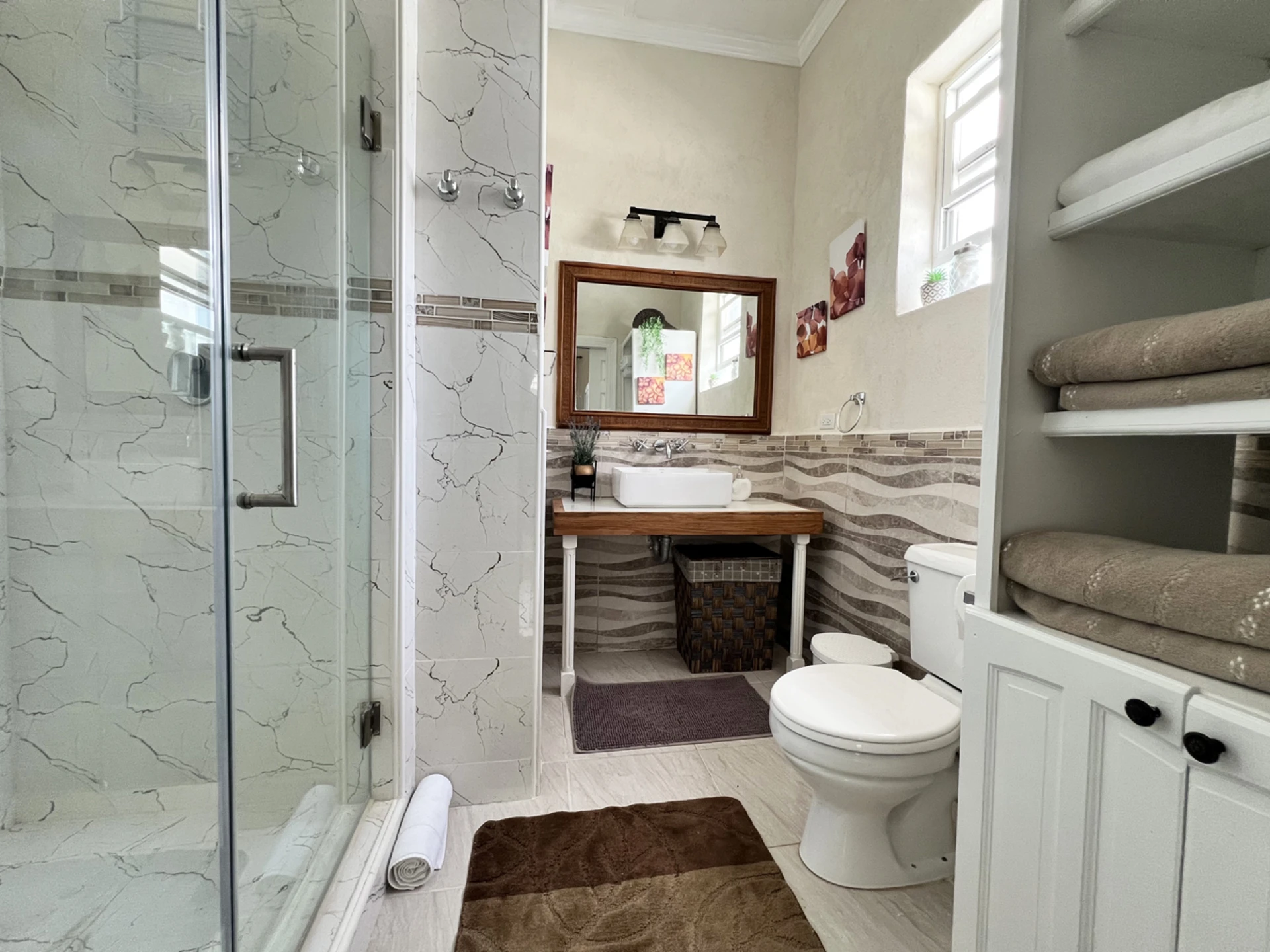 Main Bathroom