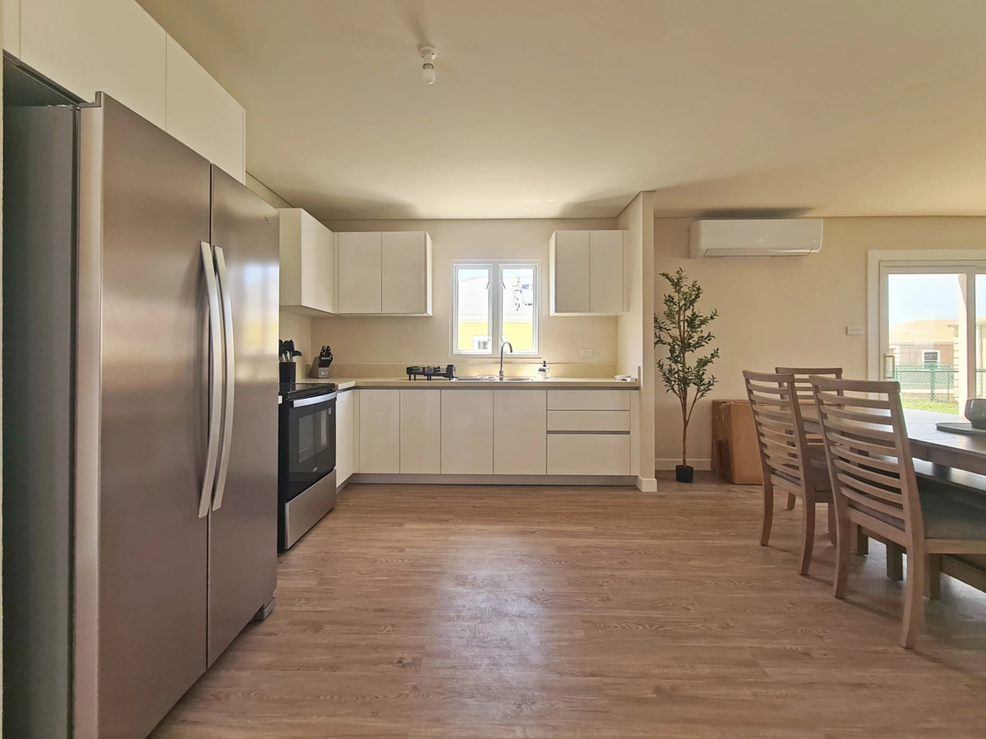 Well Equipped kitchen