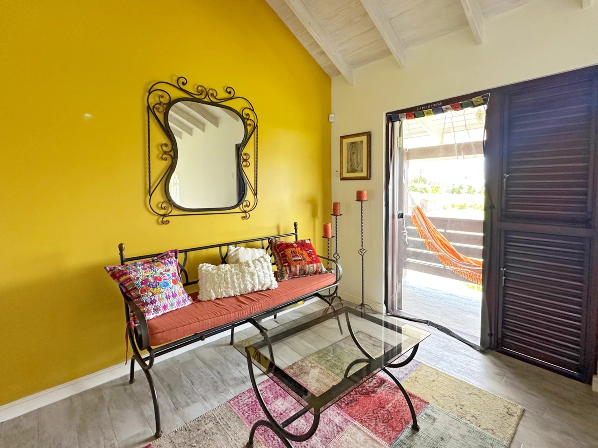 1st Floor Foyer
