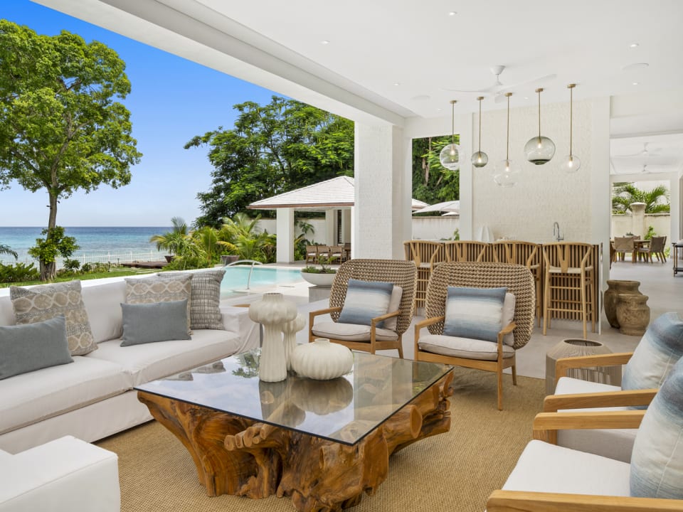 Lounging areas overlooking the ocean