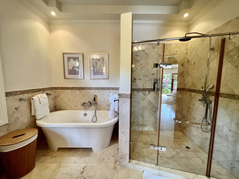 Main bathroom