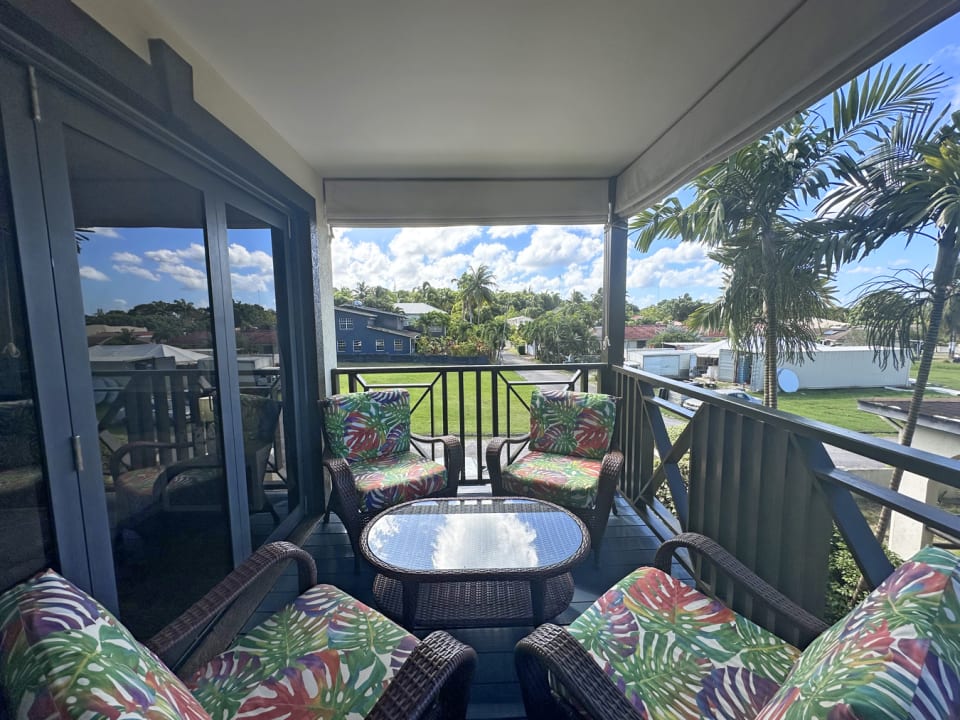 Spacious Patio deck