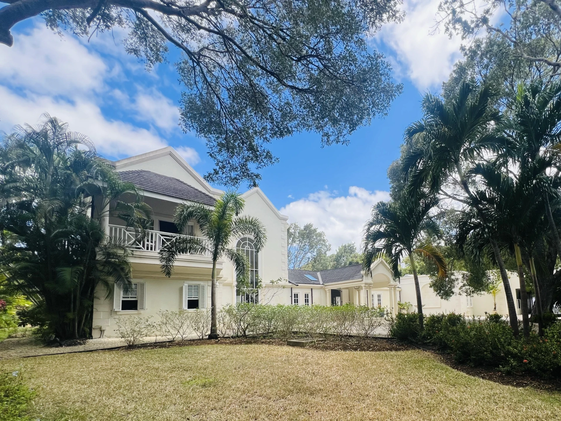 Casa Caoba is set on the end of a private cul de sac