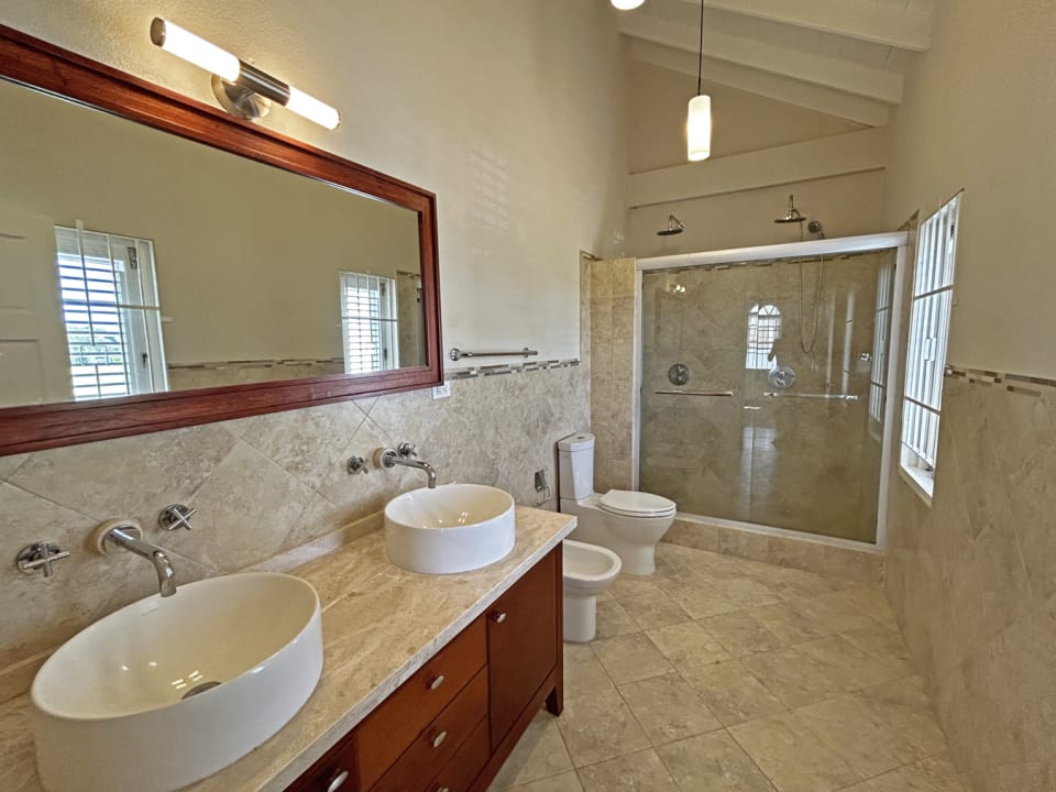 Main bathroom