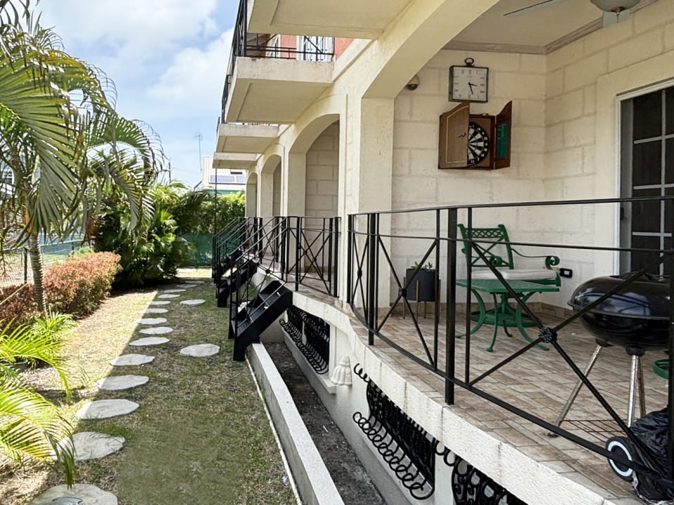 Communal grounds at Southern Heights Townhouses