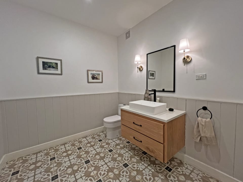 Powder room