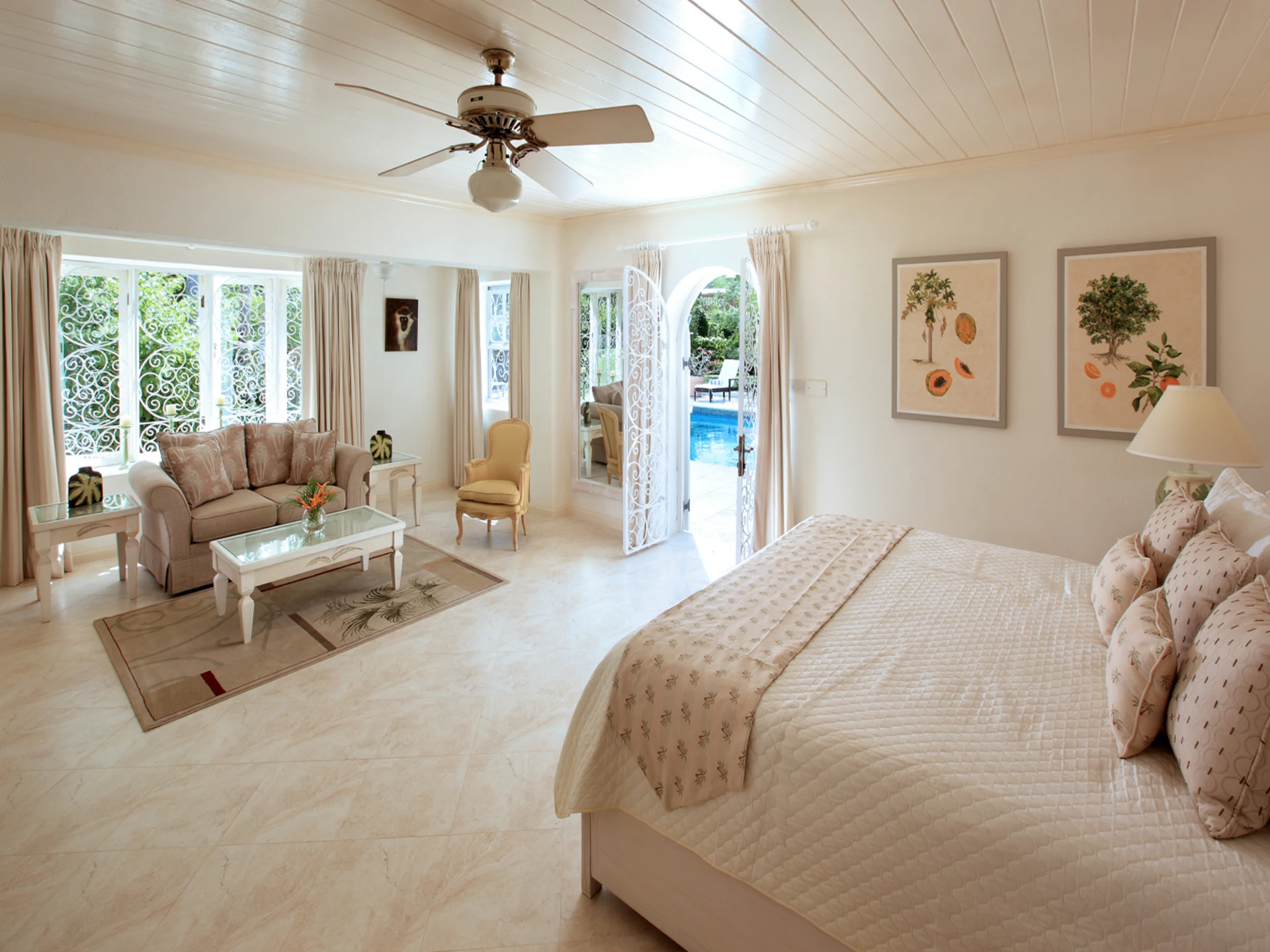 Primary bedroom in Vistamar House