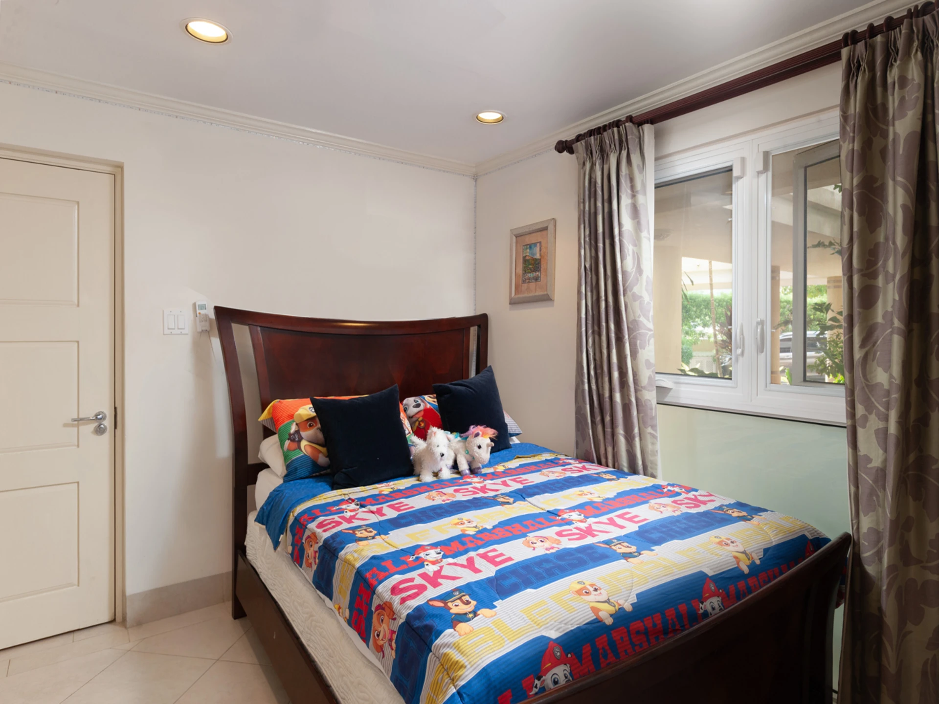 Guest bedroom 3