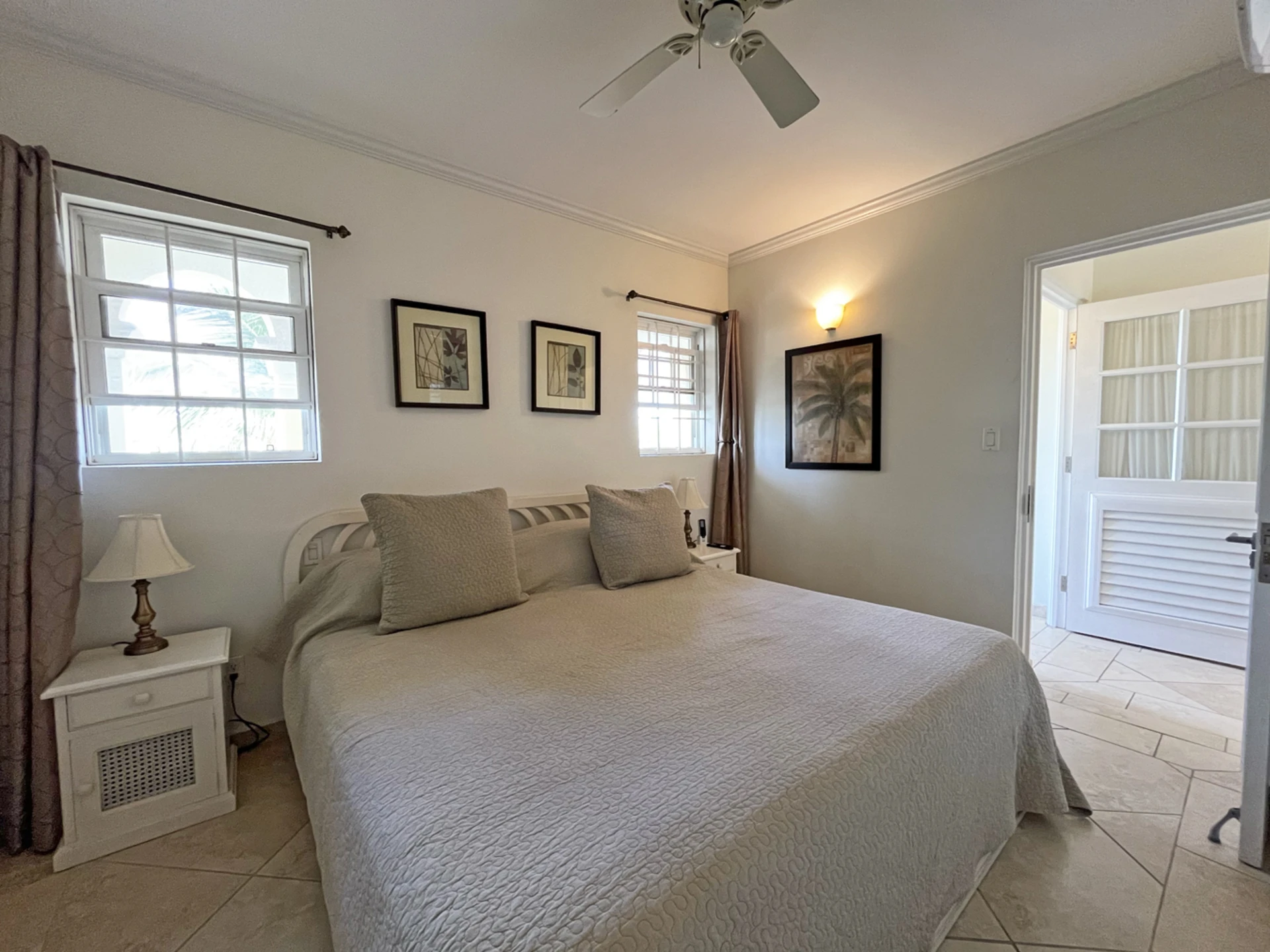 Second guest bedroom