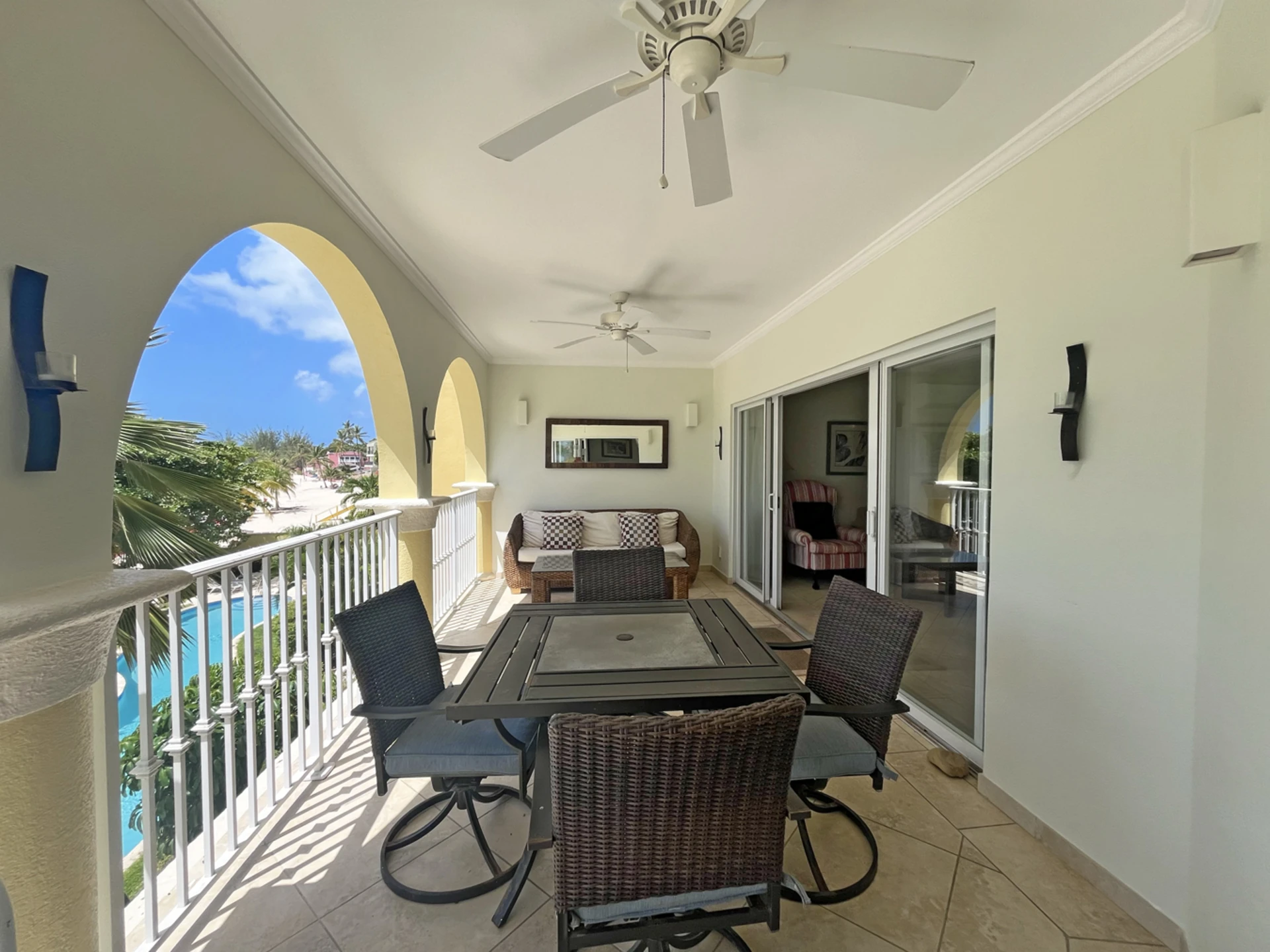 Outdoor dining and lounging on the patio