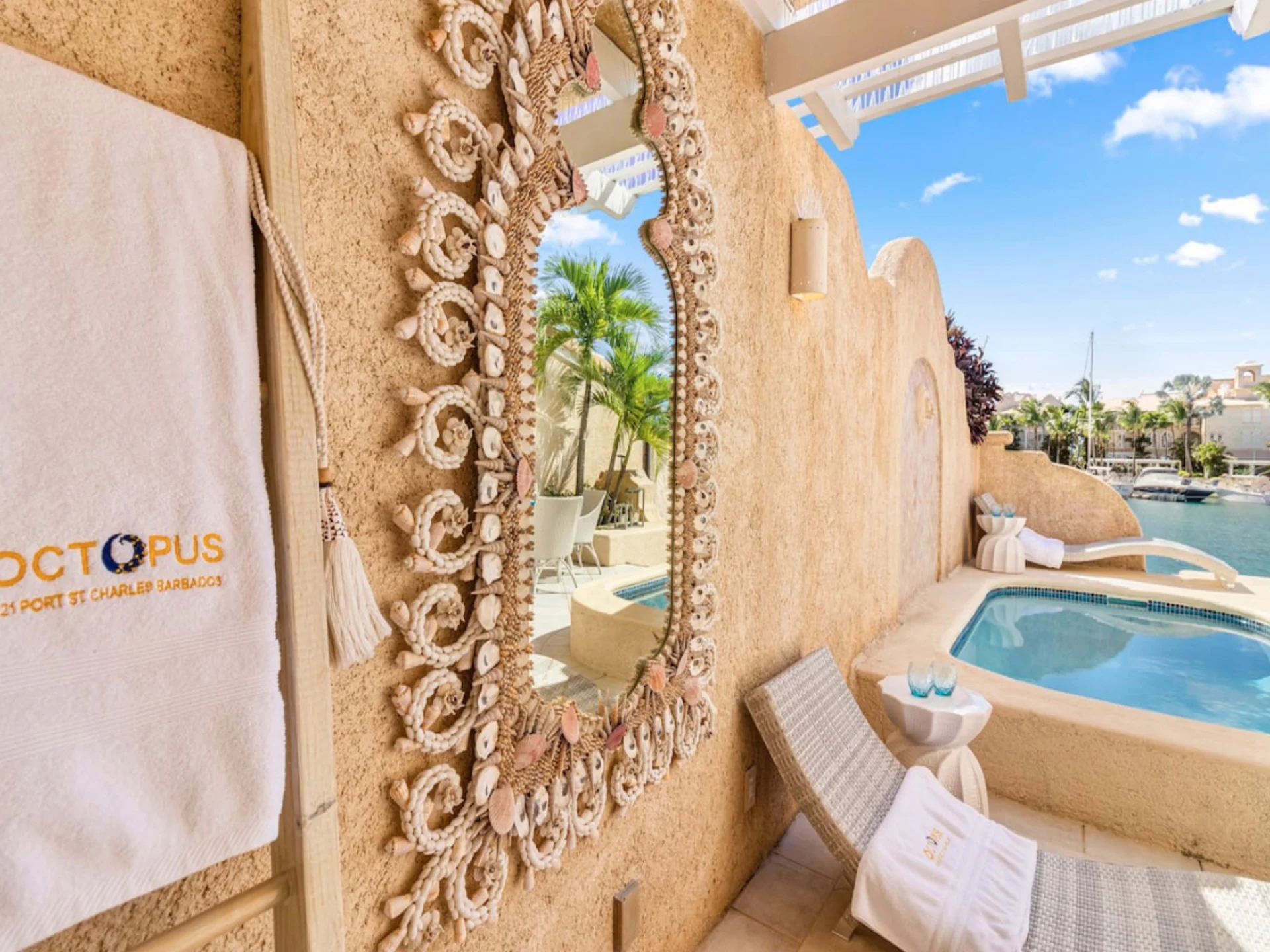 Private pool