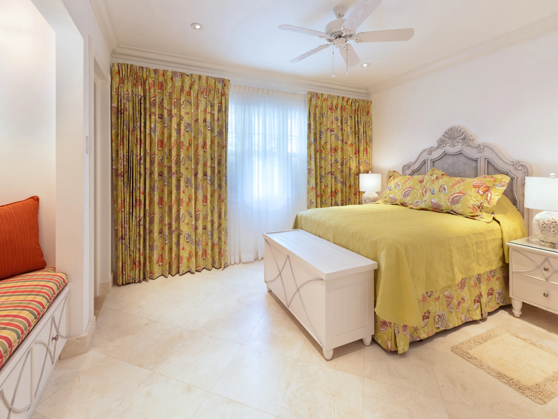 Guest bedroom