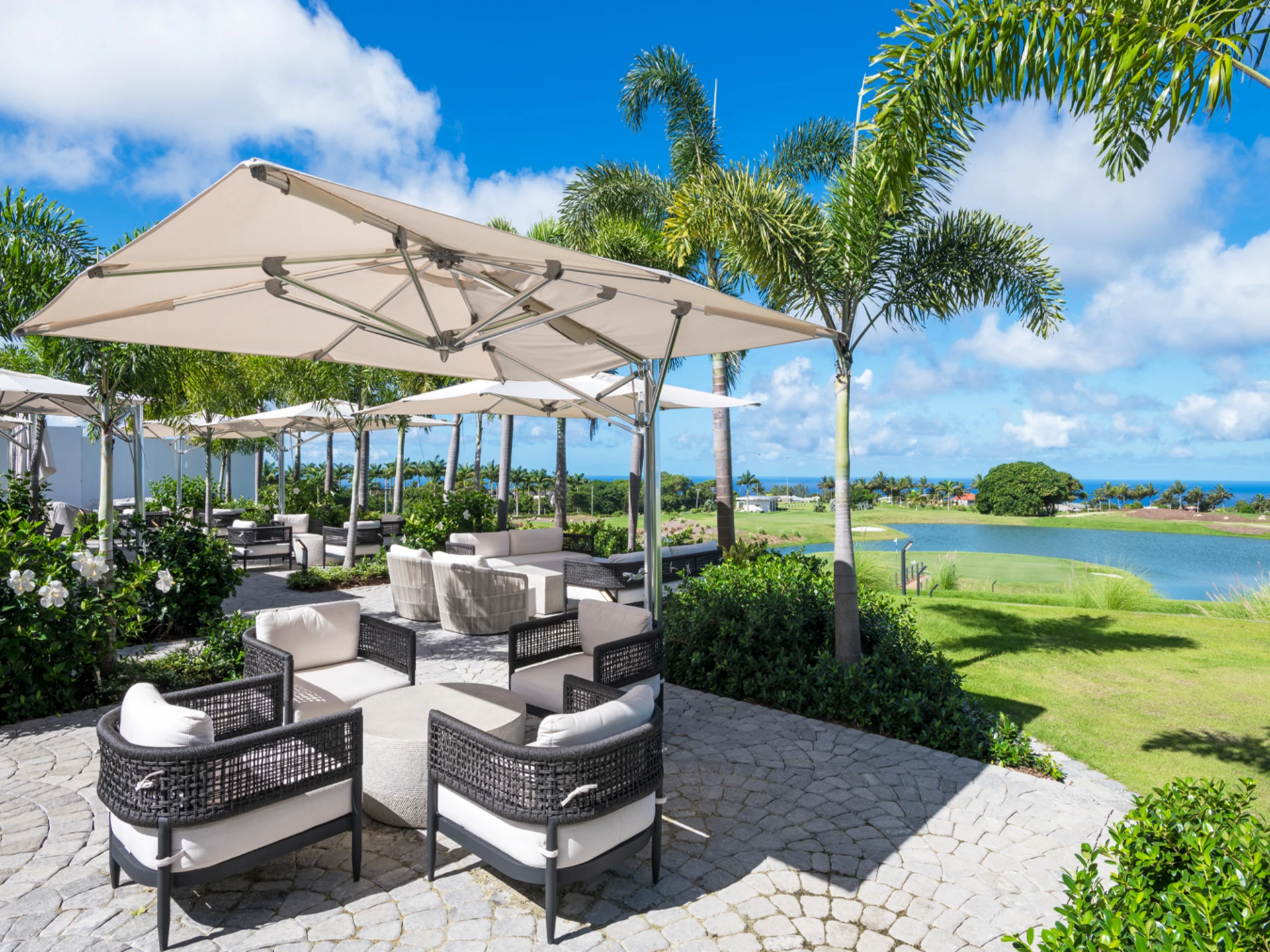 20th Hole Halfway House Restaurant